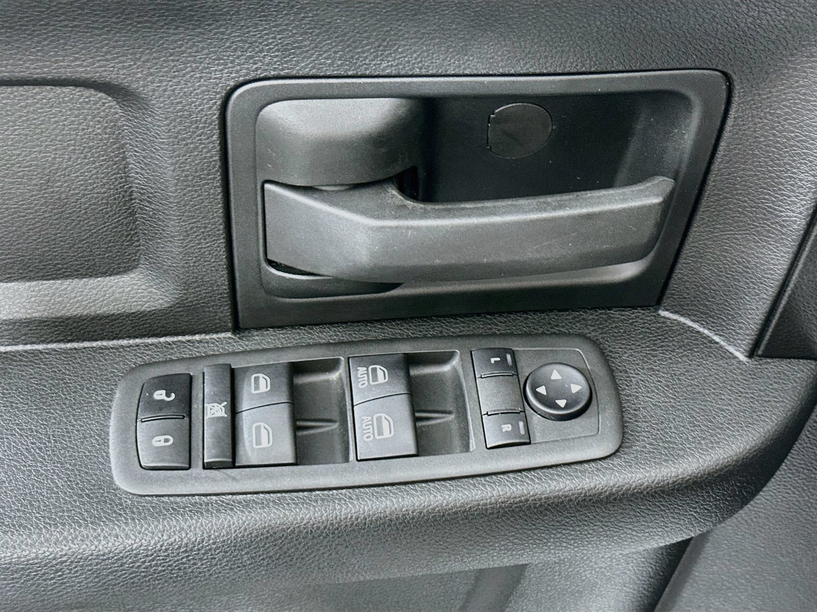 Used 2022 RAM 1500 Tradesman w/ Popular Equipment Group AWD/4WD image 18