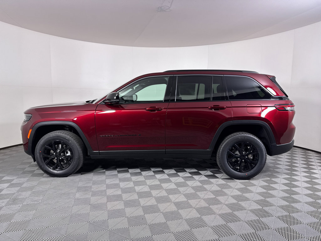 New 2026 Jeep Grand Cherokee Altitude AWD/4WD image 14