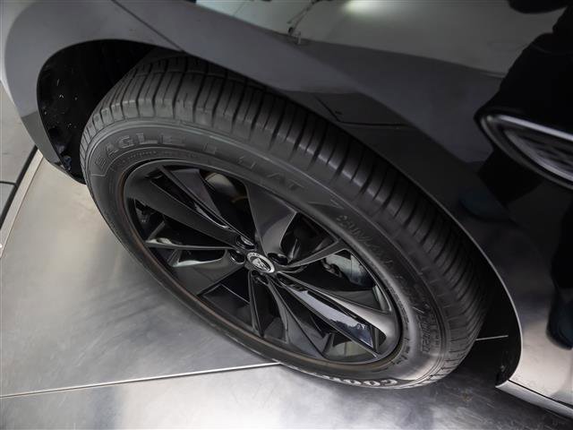 Certified 2024 Jaguar F-PACE R-Dynamic S AWD/4WD image 14