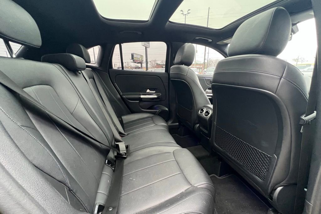 Used 2021 Mercedes-Benz GLA 250 GLA 250 image 17