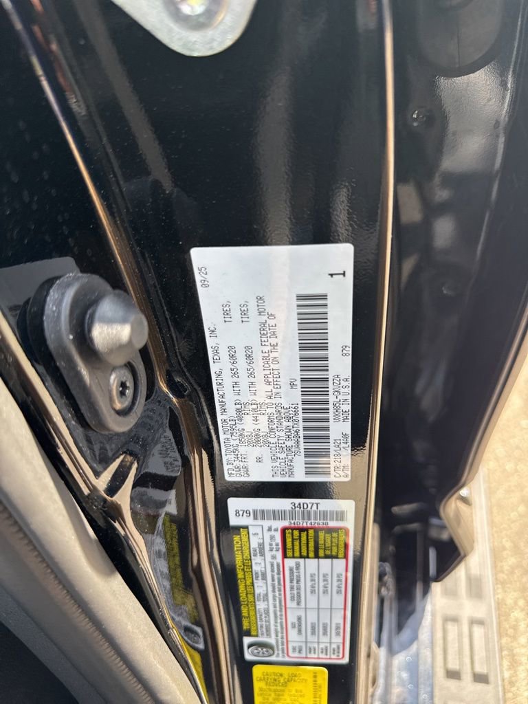 Used 2026 Toyota Sequoia Platinum image 37