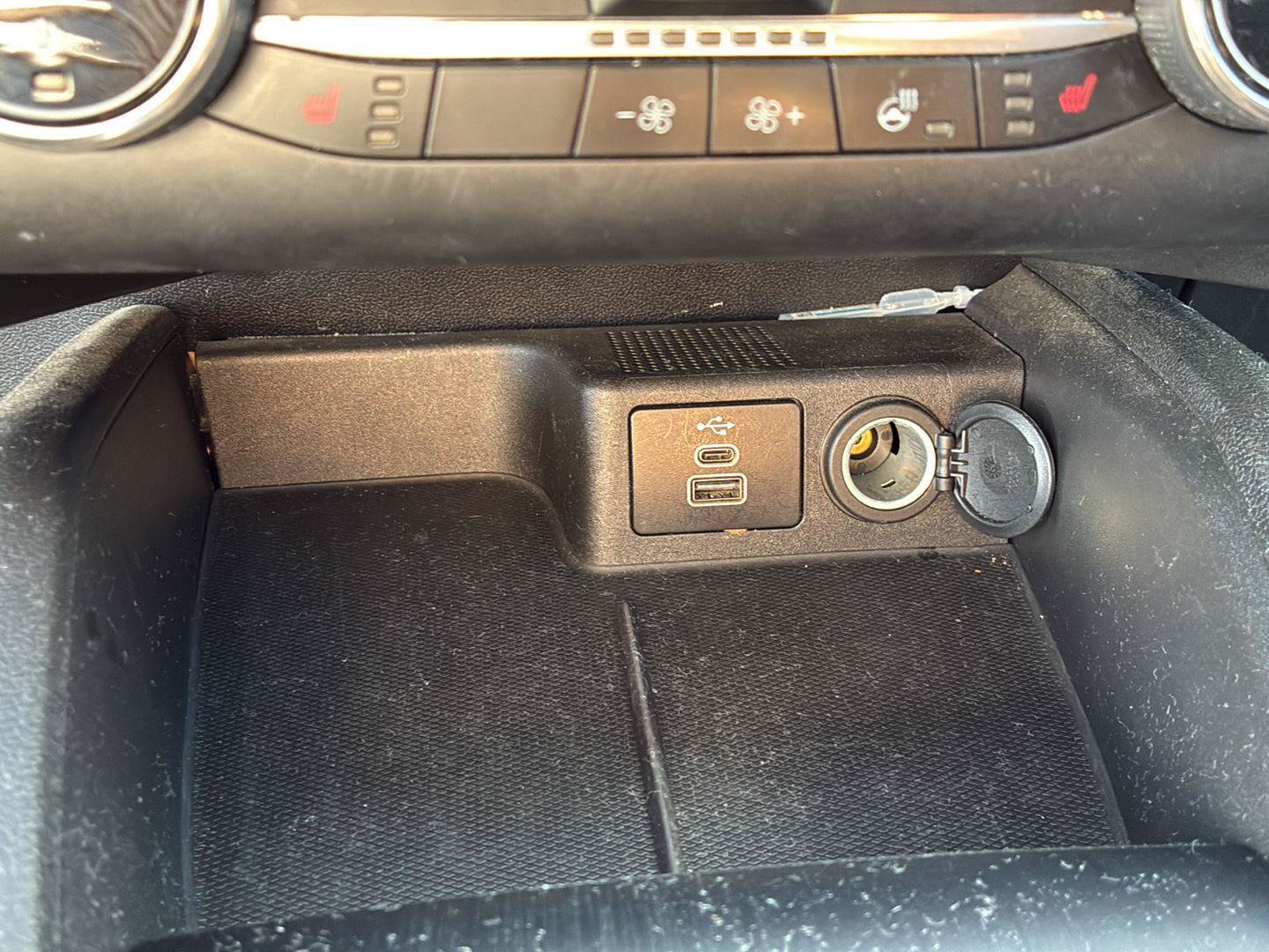 Used 2024 Ford Escape Active AWD/4WD image 16