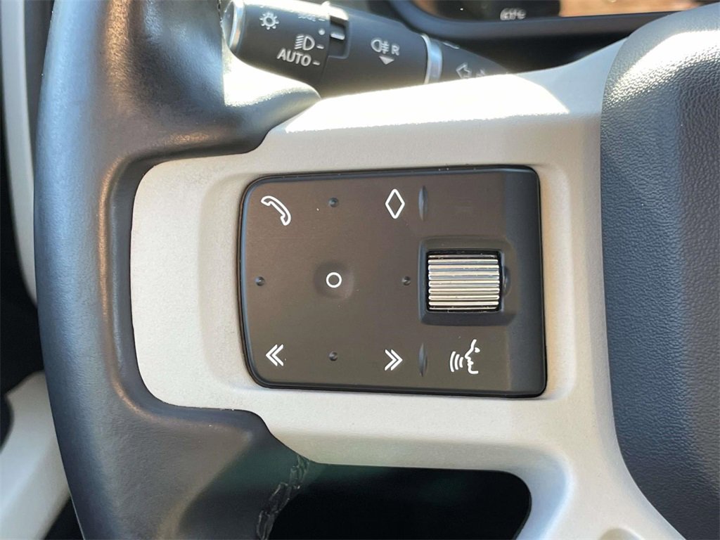 Used 2023 Land Rover Defender 110 S image 23