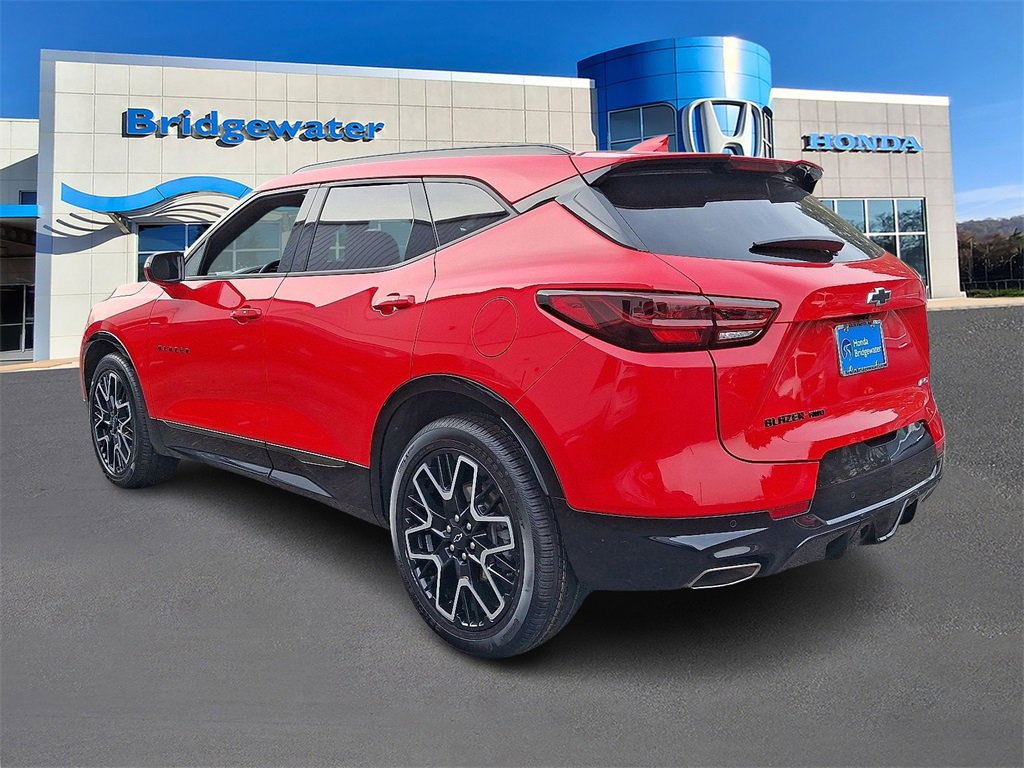 Used 2023 Chevrolet Blazer RS w/ Enhanced Convenience Package image 4