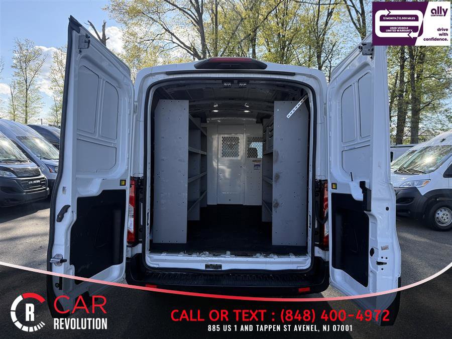Used 2023 Ford Transit 250 Medium Roof image 6