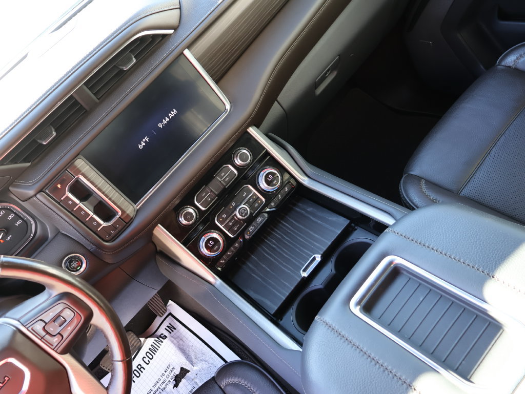 Used 2021 GMC Yukon Denali AWD/4WD image 23