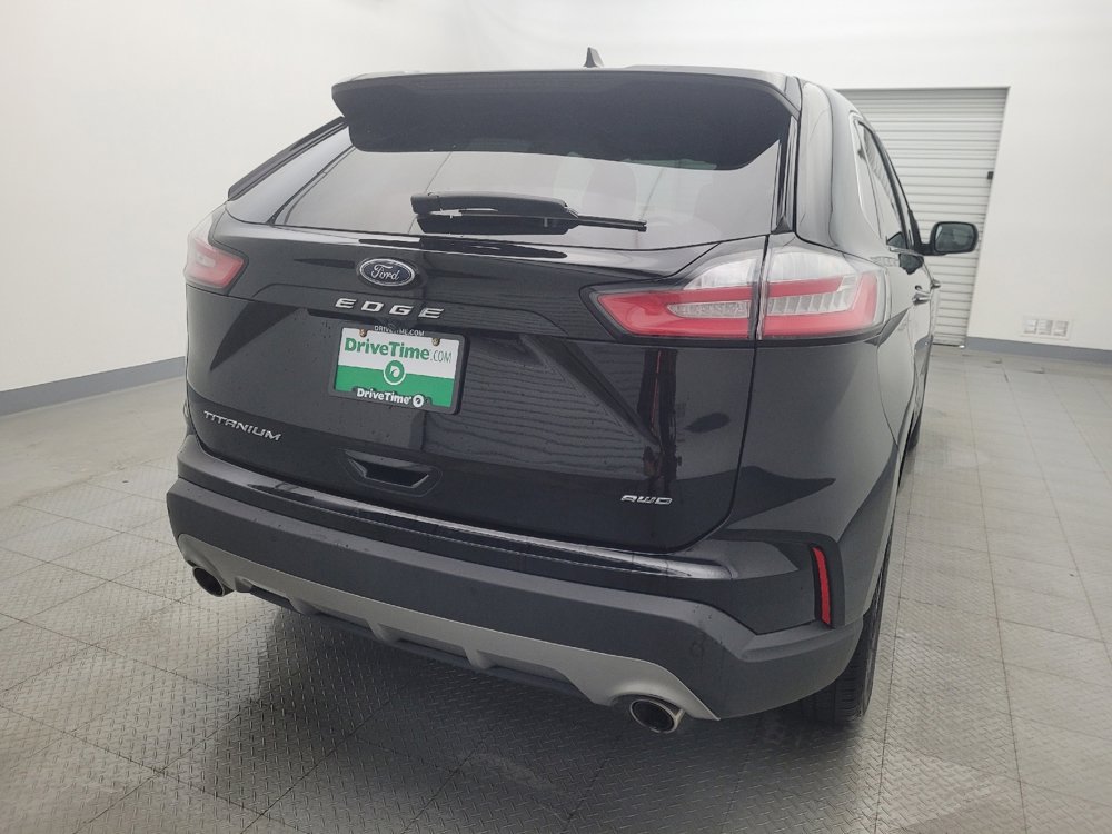 Used 2023 Ford Edge Titanium image 7
