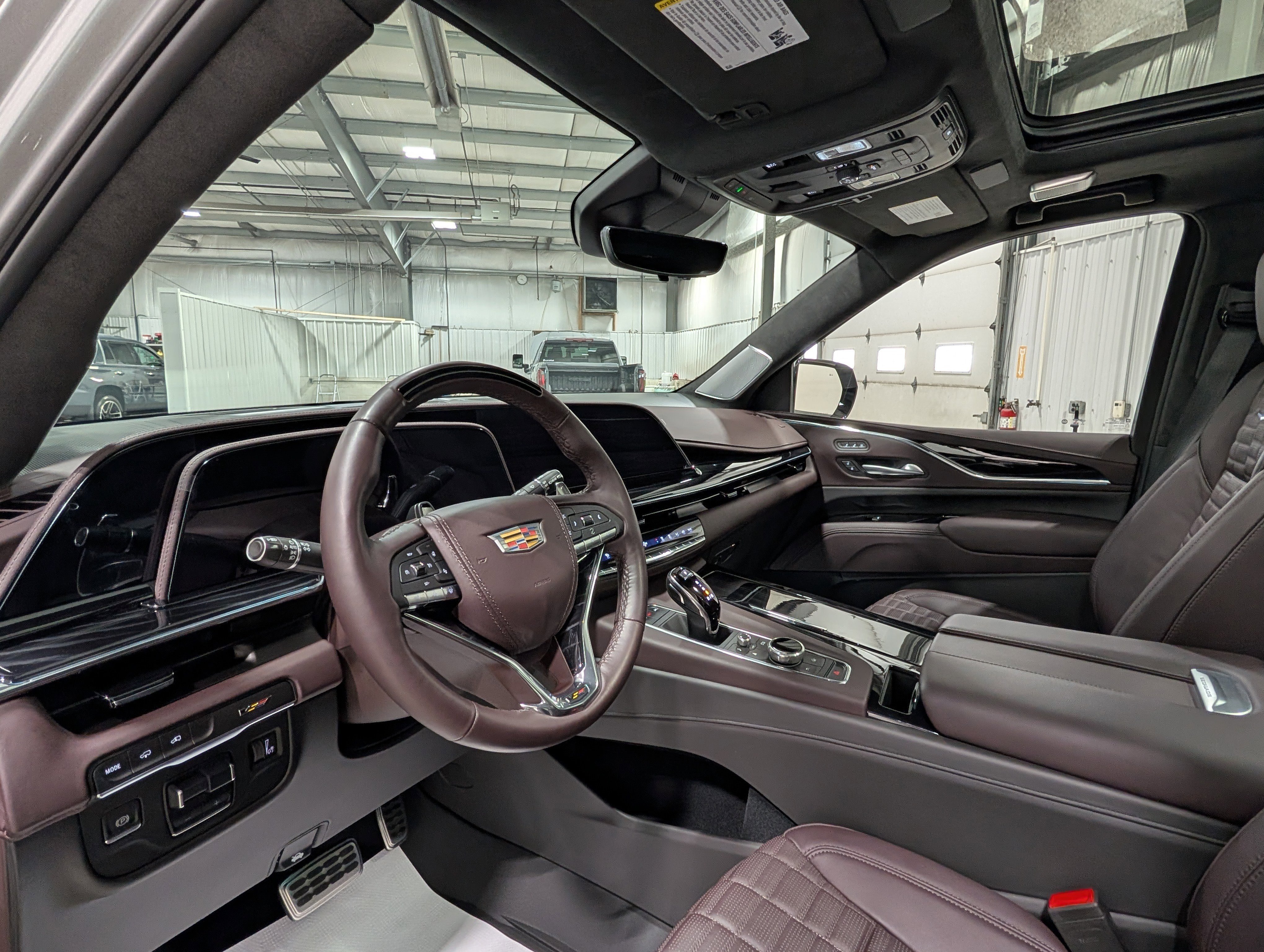 Used 2024 Cadillac Escalade V w/ LPO, ONYX Package AWD/4WD image 14