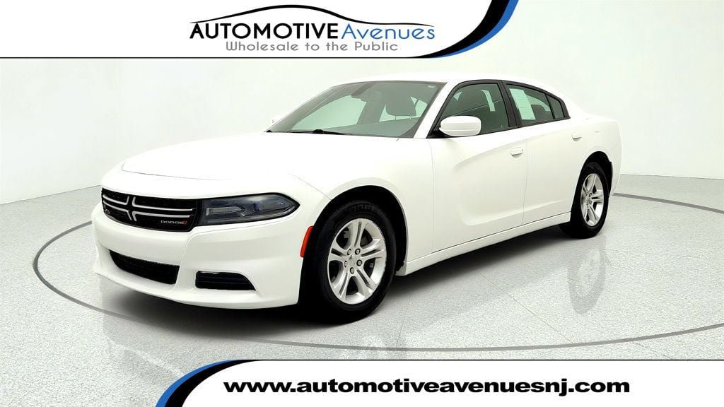 Used 2017 Dodge Charger SE w/ Popular Equipment Group RWD image 1