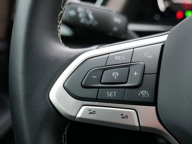 Certified 2025 Volkswagen Atlas SEL image 26