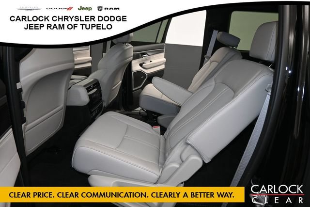 New 2026 Jeep Grand Wagoneer L 4WD w/ Premium Group I image 28