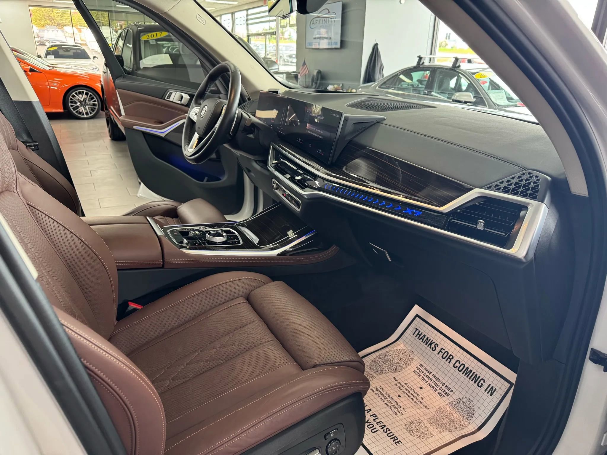 Used 2023 BMW X7 xDrive40i w/ Premium Package image 14