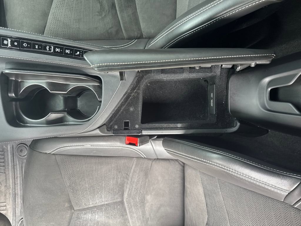 Used 2024 Chevrolet Corvette Stingray Preferred Cpe image 24