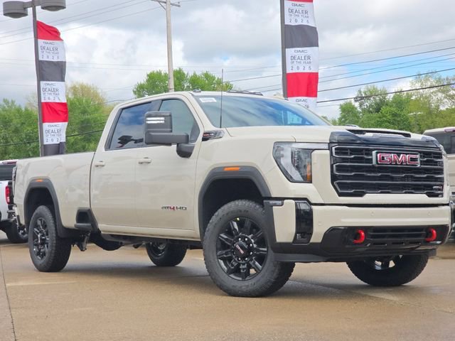 New 2026 GMC Sierra 3500 AT4 w/ Technology Package AWD/4WD image 2