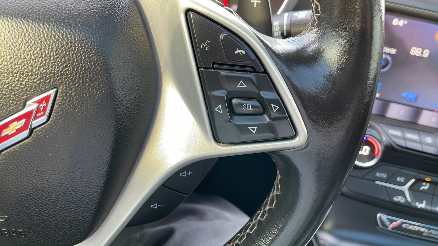 Used 2015 Chevrolet Corvette Stingray Coupe RWD image 25