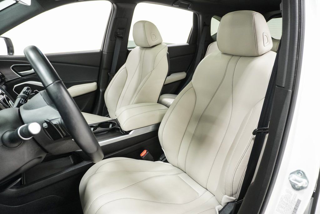 Used 2025 Acura RDX SH-AWD image 11