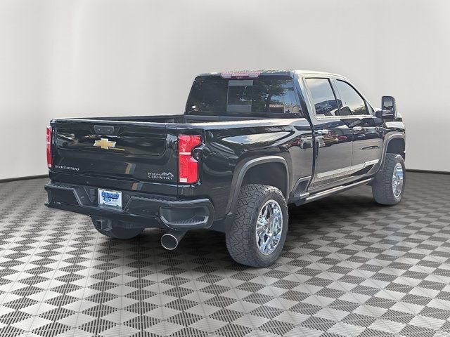Used 2024 Chevrolet Silverado 2500 High Country w/ High Country Premium Package AWD/4WD image 6