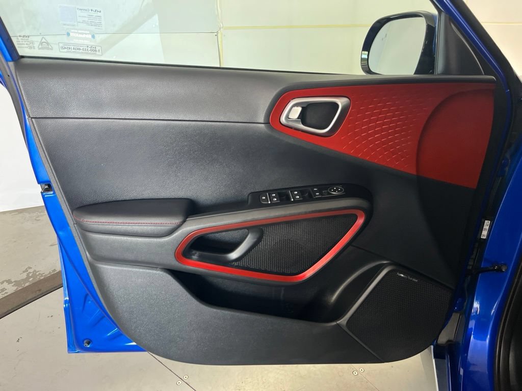 Used 2023 Kia Soul GT-Line w/ GT-Line Technology Package FWD image 27