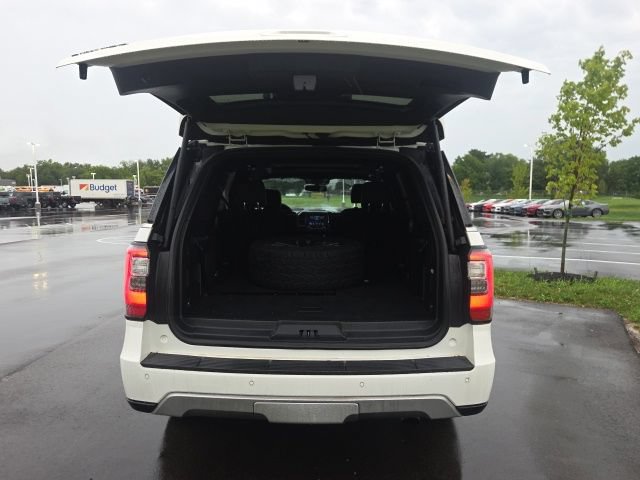 Used 2020 Ford Expedition Limited w/ Equipment Group 301A AWD/4WD image 10