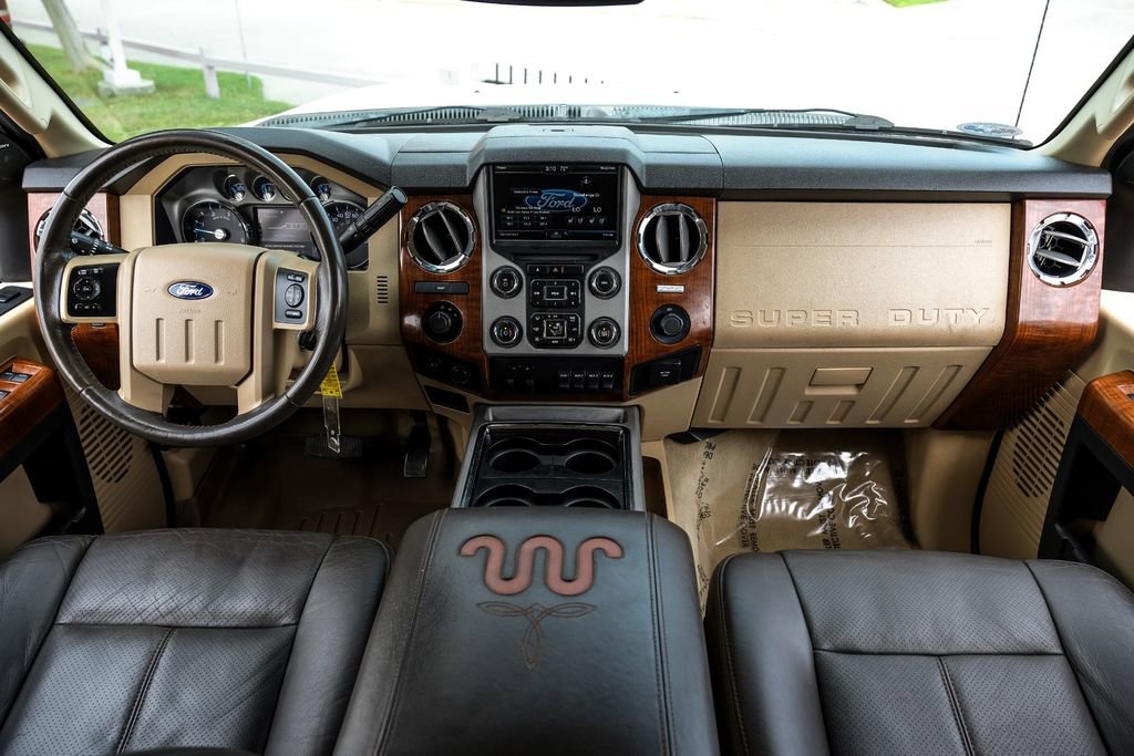 Used 2016 Ford F450 King Ranch w/ King Ranch w/Chrome Package image 11