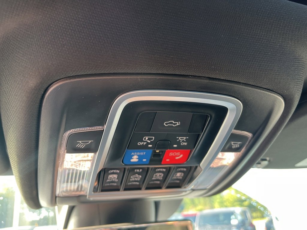 Certified 2024 RAM 1500 Limited image 27