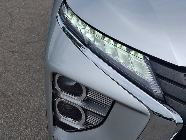 Used 2024 Mitsubishi Eclipse Cross SE AWD/4WD image 11