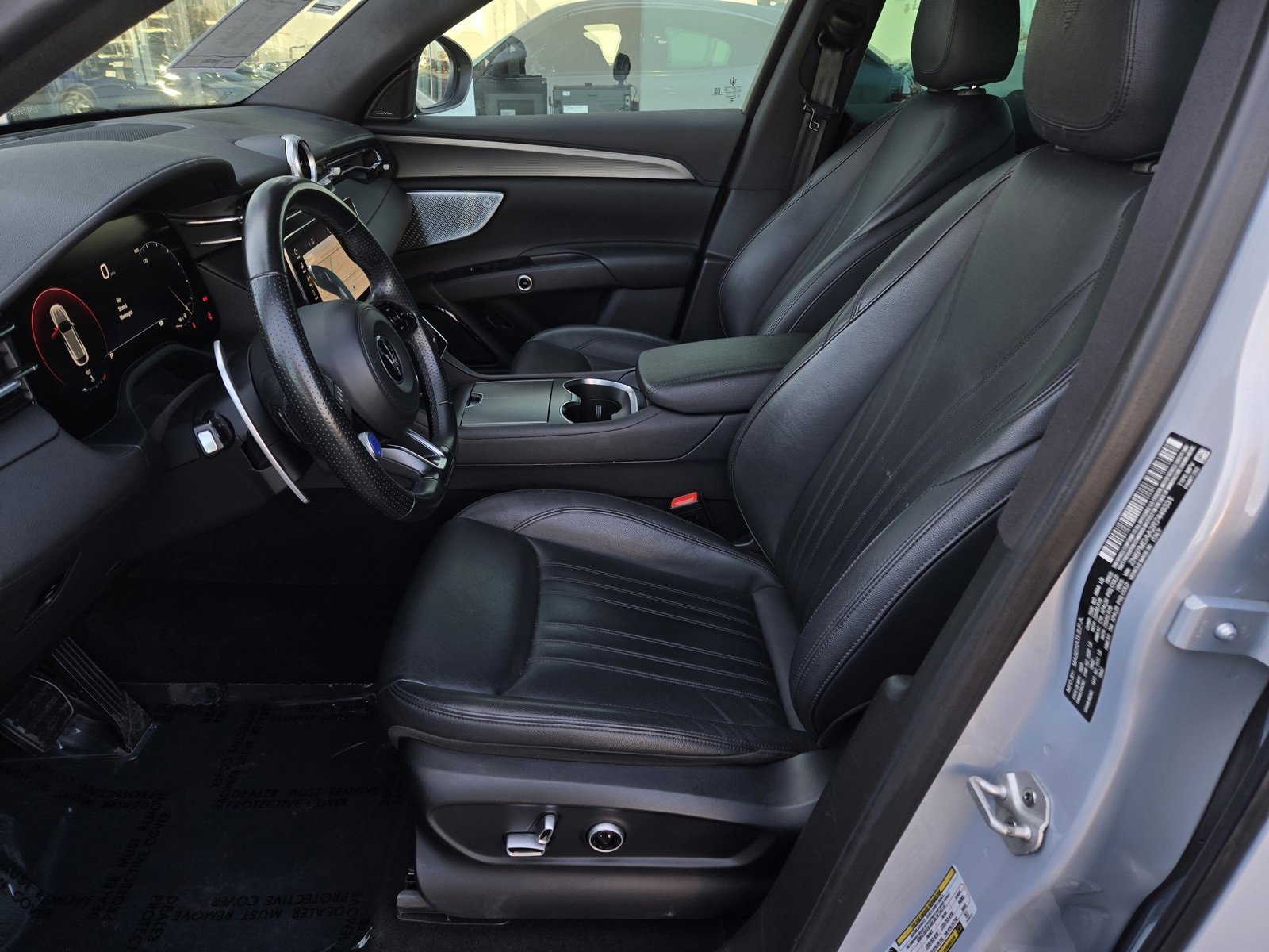 Used 2024 Maserati Grecale GT image 17