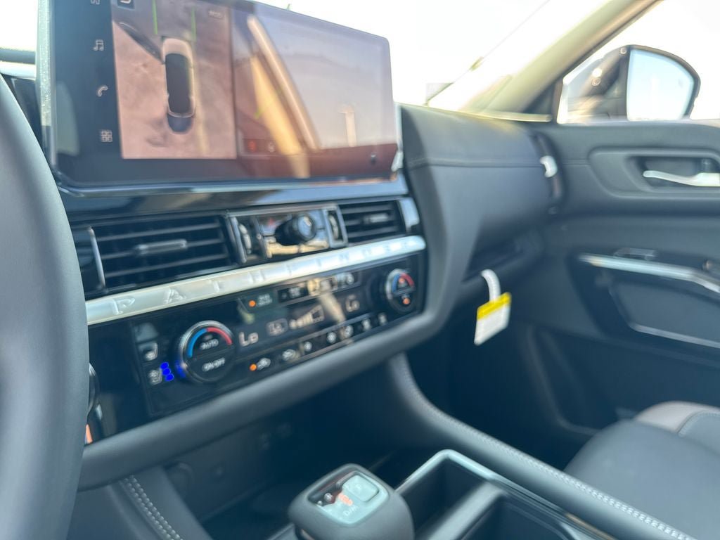 New 2026 Nissan Pathfinder Platinum AWD/4WD image 20