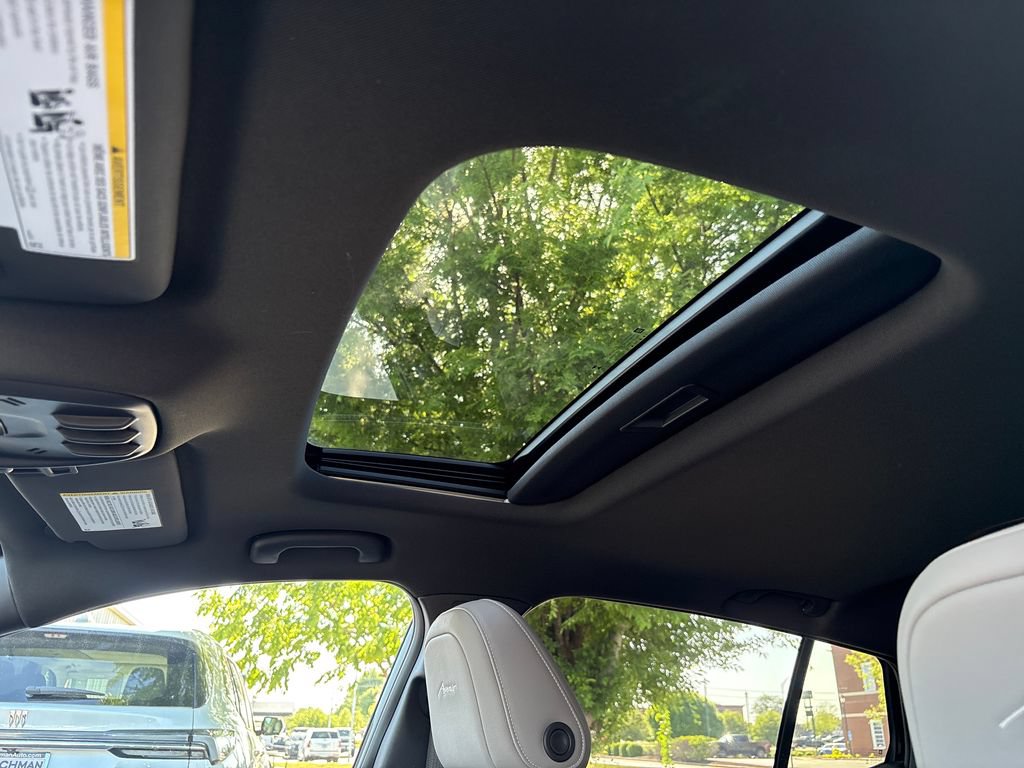 New 2026 Buick Envista Avenir FWD image 15