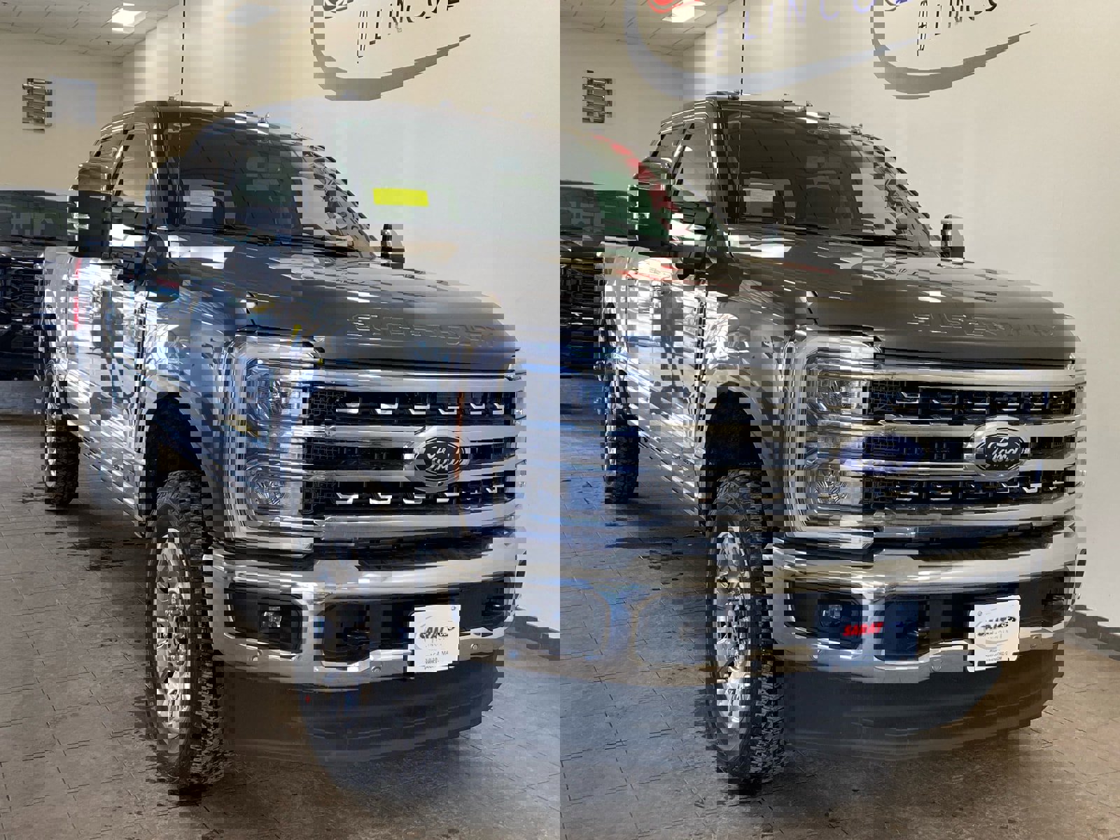 New 2026 Ford F250 Lariat w/ Lariat Ultimate Package image 2