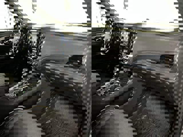 Certified 2023 Chevrolet Traverse Premier w/ LPO, Floor Liner Package image 29