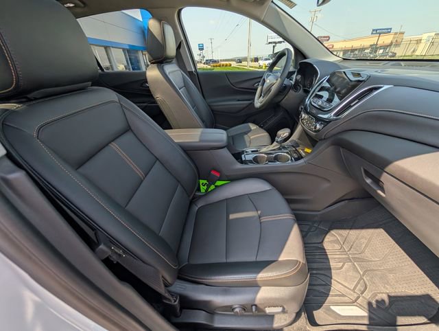 Used 2024 Chevrolet Equinox Premier image 4