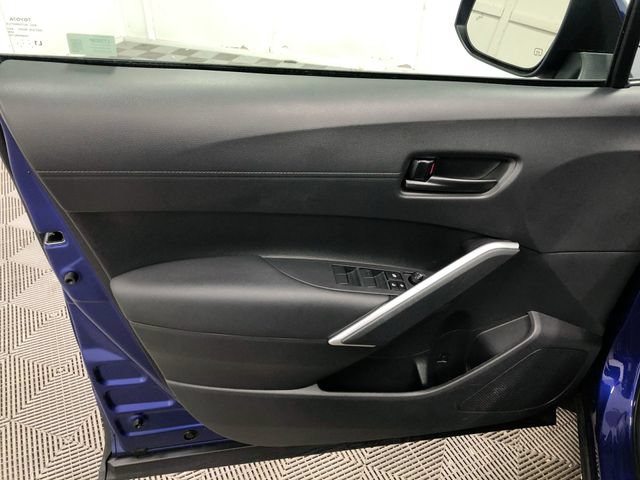 Used 2023 Toyota Corolla Cross AWD Hybrid image 12