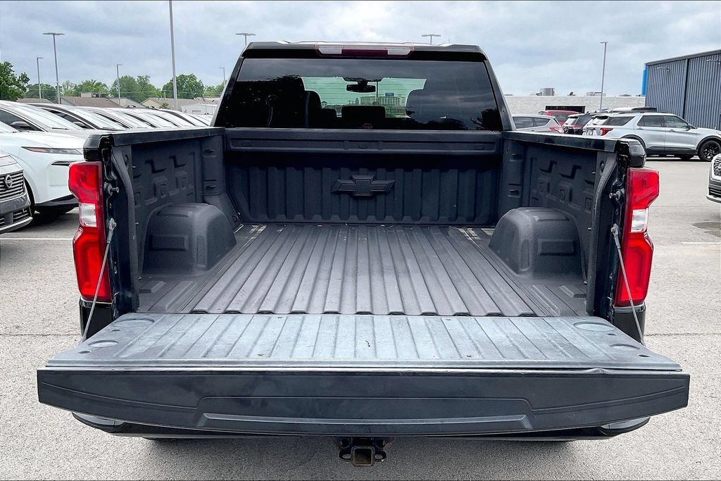 Used 2019 Chevrolet Silverado 1500 RST w/ True North Edition AWD/4WD image 37