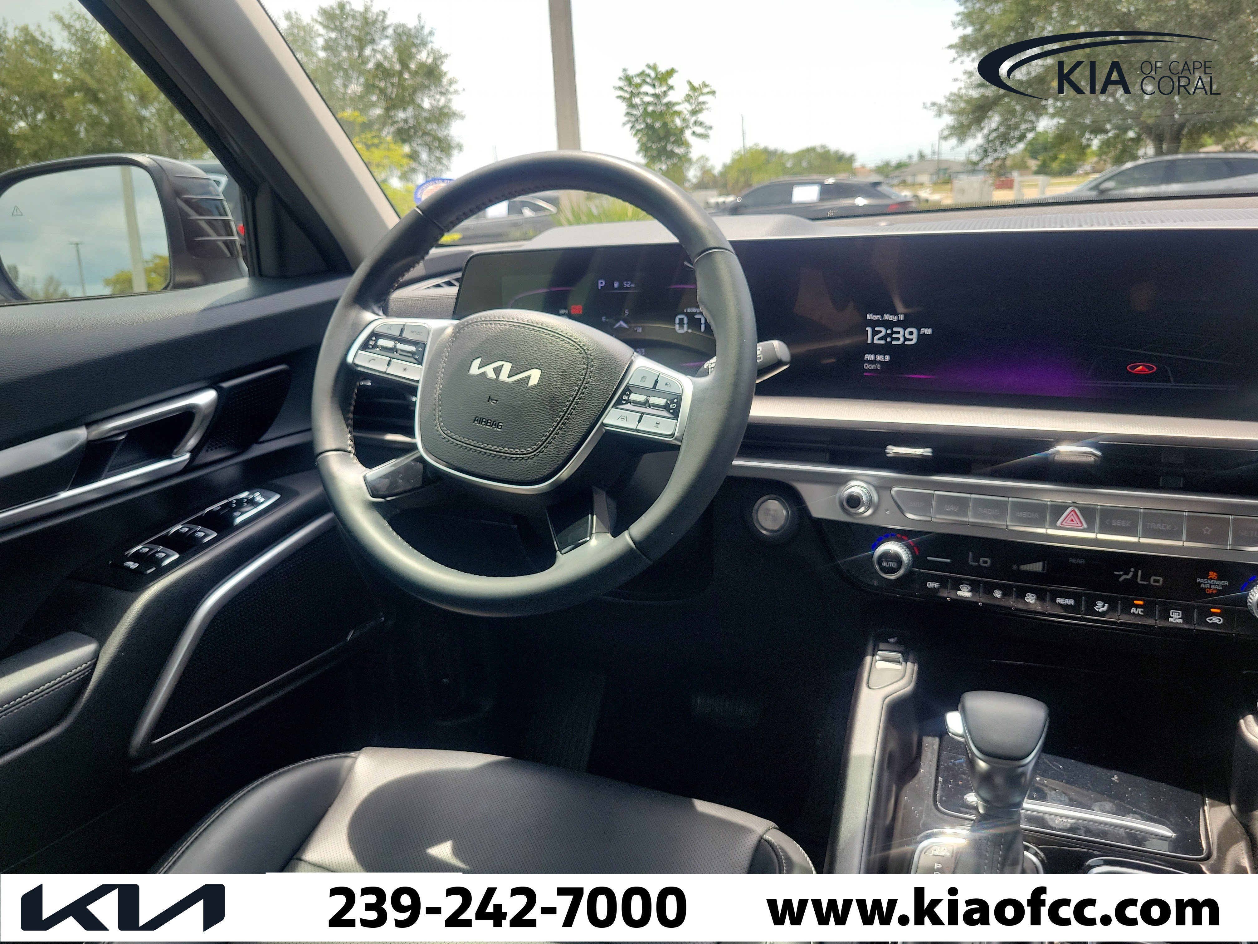 Certified 2024 Kia Telluride S w/ S Sunroof Package AWD/4WD image 22