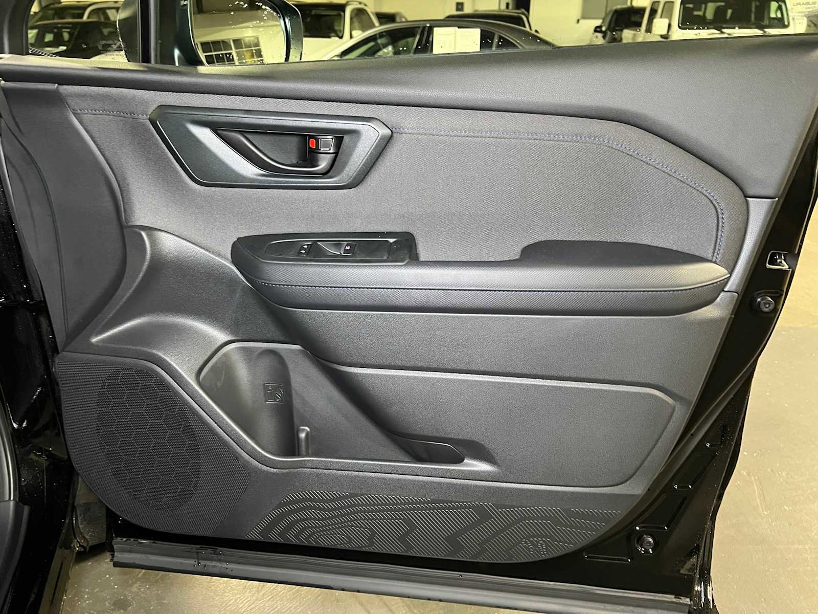 Used 2025 Subaru Forester Premium image 10