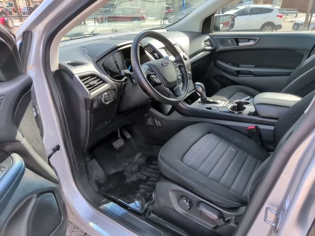 Used 2018 Ford Edge SE image 14