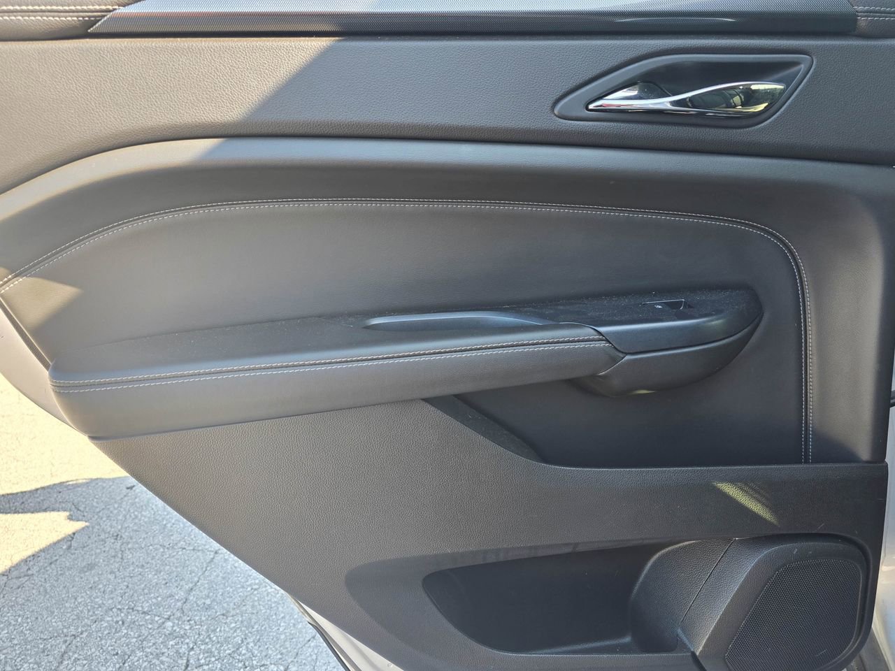 Used 2013 Cadillac SRX FWD image 12