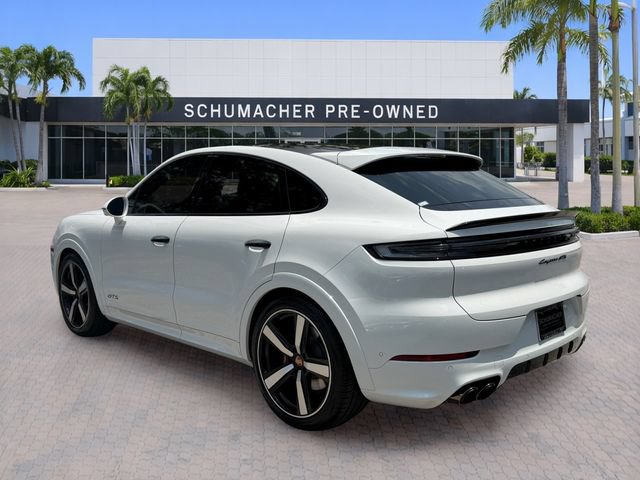 Used 2026 Porsche Cayenne GTS AWD/4WD image 5