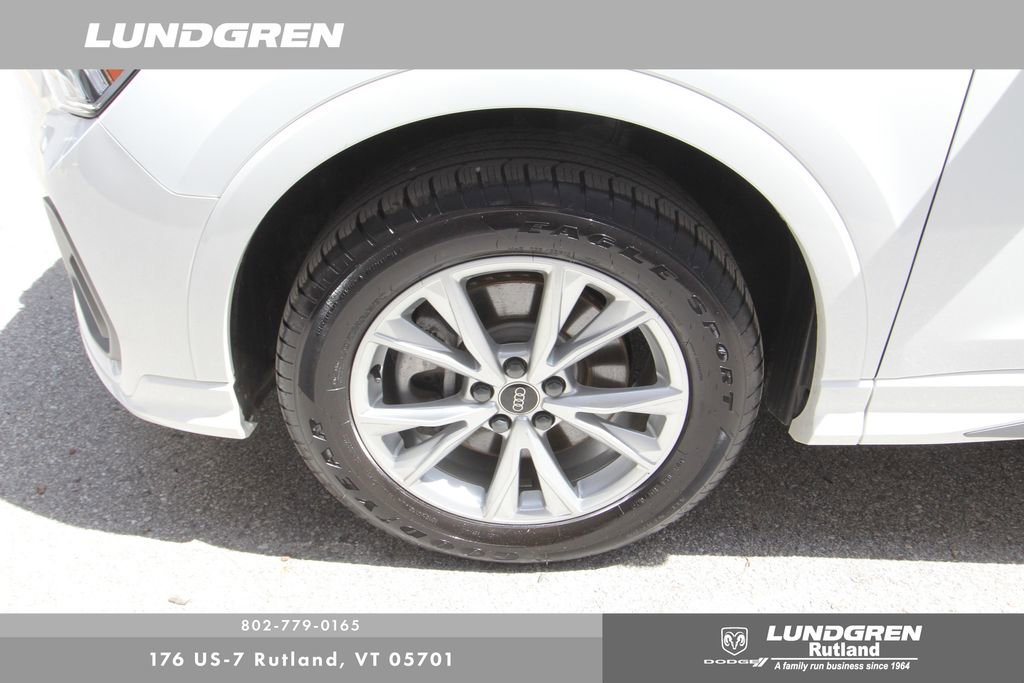 Used 2023 Audi Q3 2.0T Premium Plus w/ Premium Plus Package AWD/4WD image 21