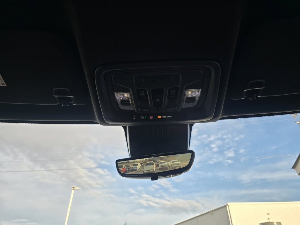 Used 2025 Chevrolet Silverado 2500 High Country w/ High Country Premium Package image 27