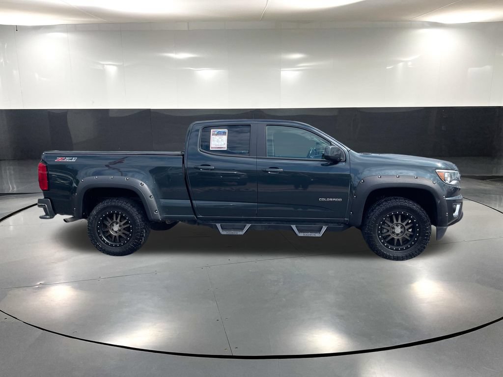 Used 2017 Chevrolet Colorado Z71 AWD/4WD image 4