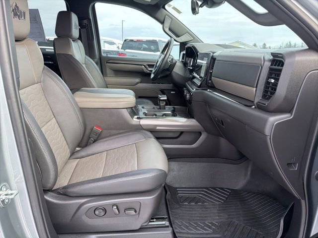 Used 2023 Chevrolet Silverado 1500 ZR2 w/ ZR2 Bison Edition image 26