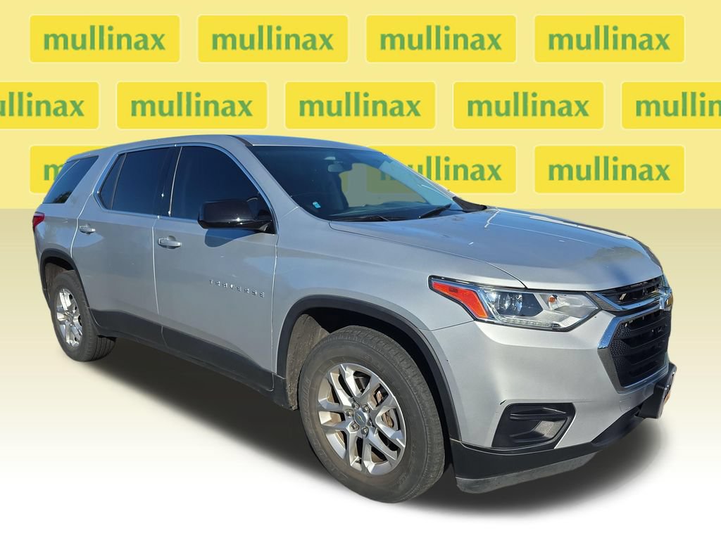 Used 2020 Chevrolet Traverse LS FWD image 1