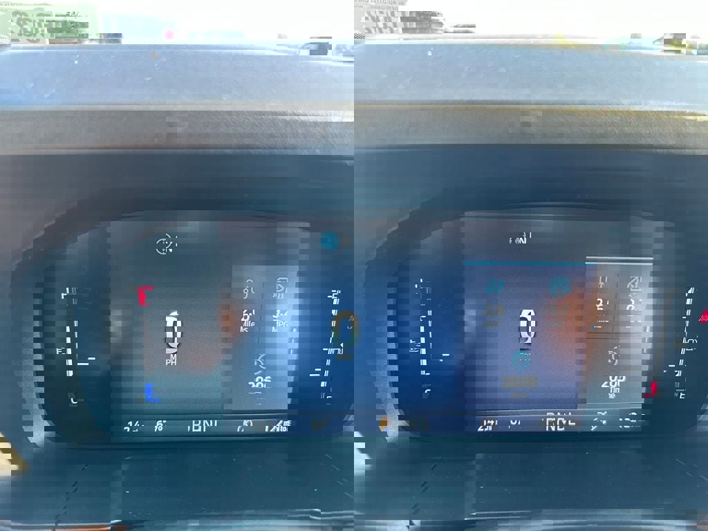 New 2025 Ford Maverick XLT w/ XLT Luxury Package image 13