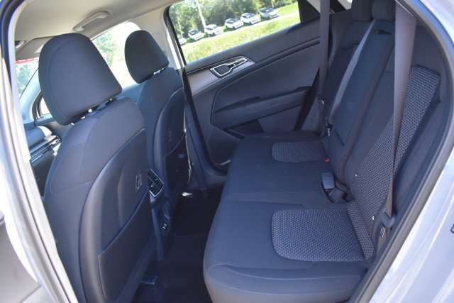 New 2027 Kia Sportage S AWD/4WD image 18