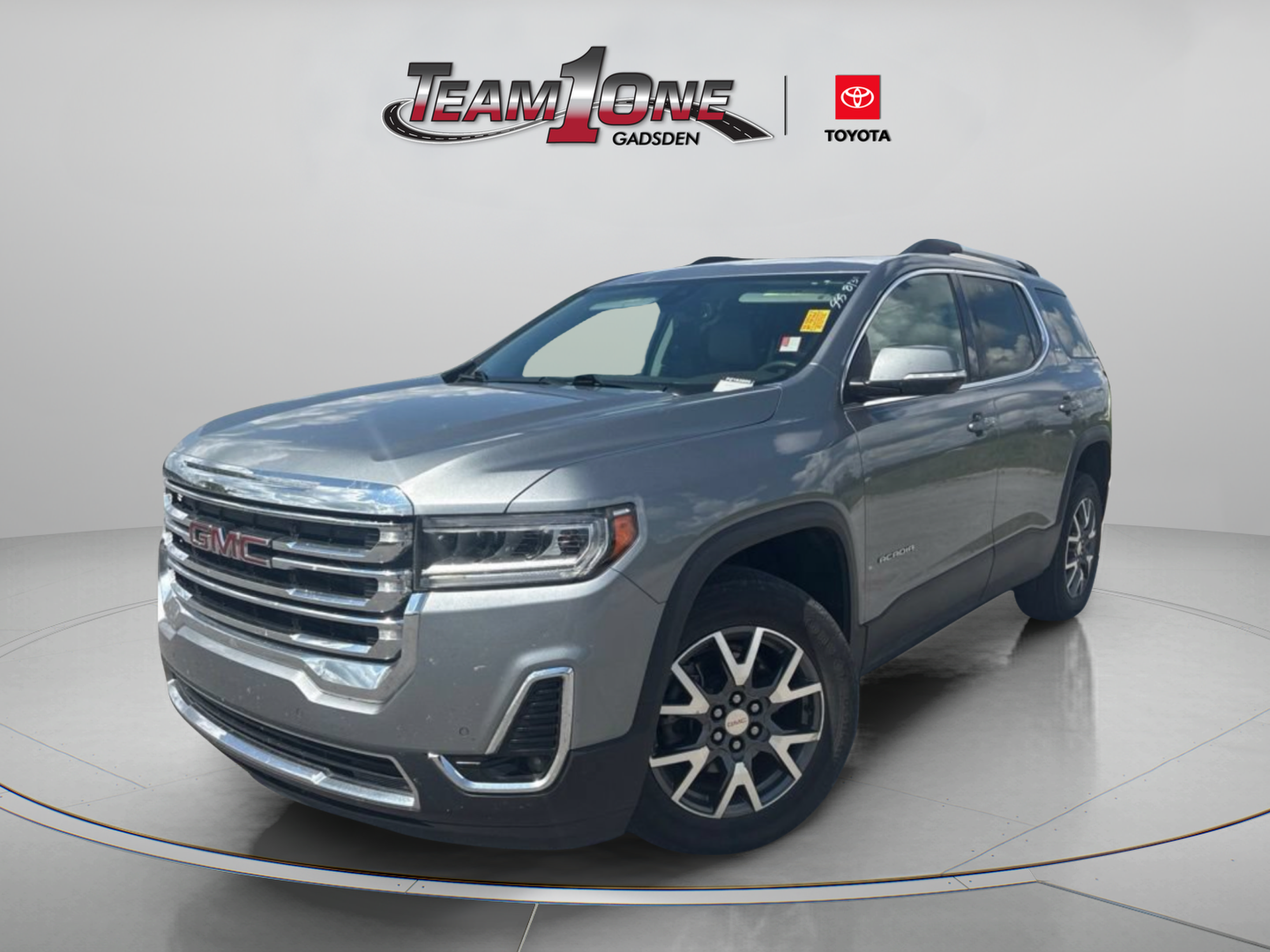 Used 2023 GMC Acadia SLT w/ Preferred Package FWD image 5