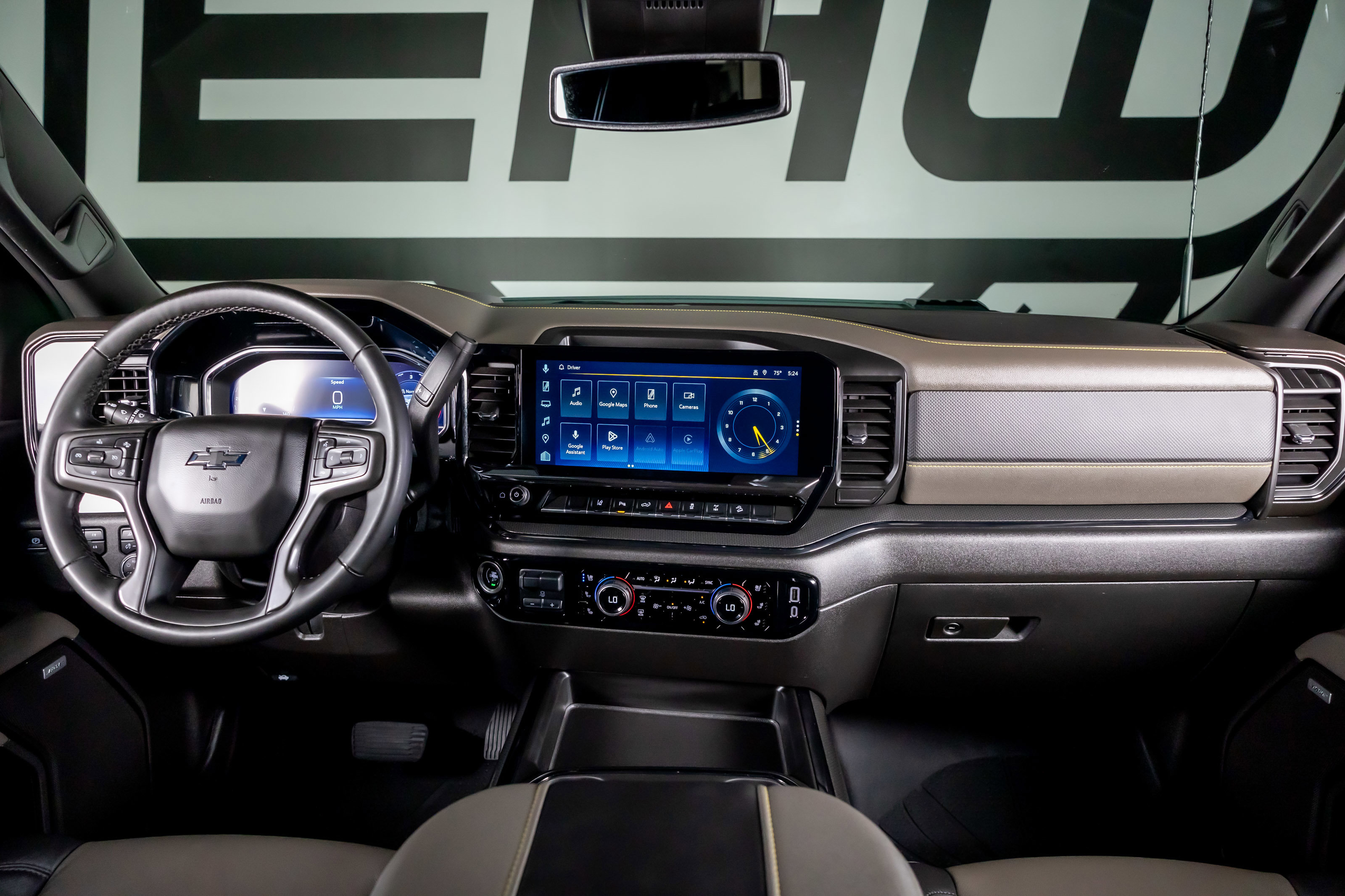 Used 2024 Chevrolet Silverado 2500 ZR2 w/ LPO, Dark Essentials Package AWD/4WD image 3