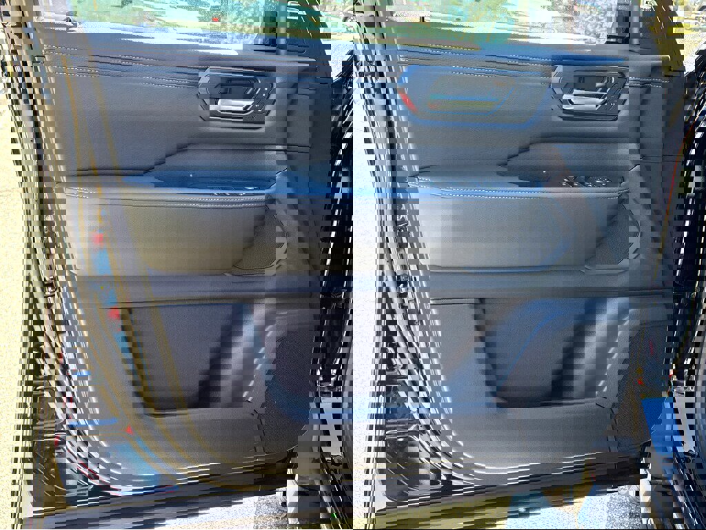 New 2026 Nissan Armada SL image 26