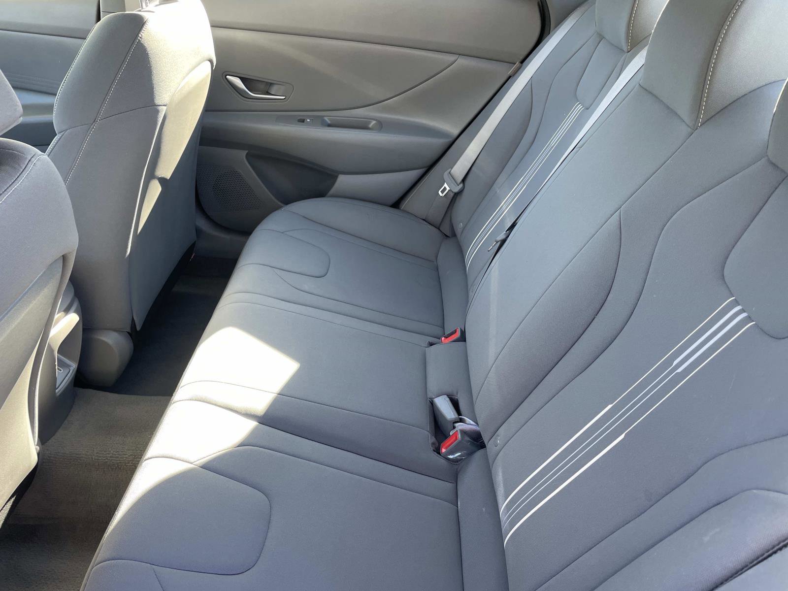 Certified 2024 Hyundai Elantra Blue image 24